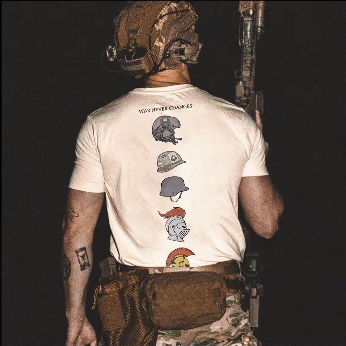 Streetwear Brand Trends - เสื้อยืดแขนสั้นลายรุ่นอีโวลูชั่นของหมวกกันน็อค ย้อนยุคสไตล์อเมริกัน แบรนด์ดัง สำหรับฤดูร้อน เสื้อยืดลำลองผู้ชาย ผ้าฝ้าย