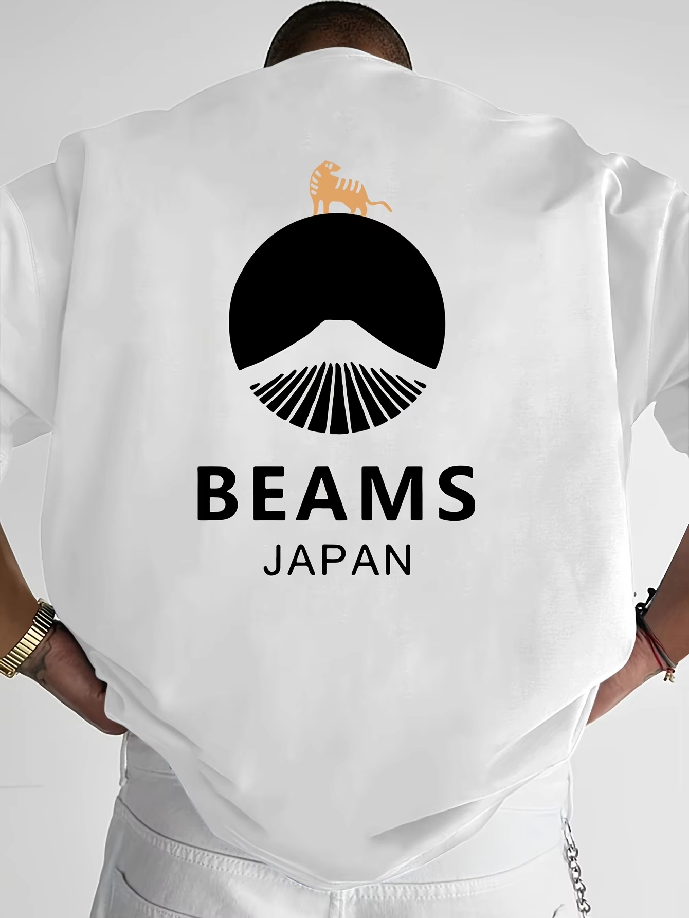 เสื้อยืดแบรนด์เทรนด์คลาสสิกของ - Streetwear Brand Trends บทวิจารณ์และราคา