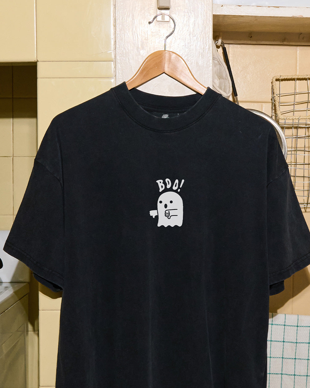 เสื้อยืดกราฟิกแบรนด์สตรีทแฟชั่ - Streetwear Brand Trends บทวิจารณ์และราคา