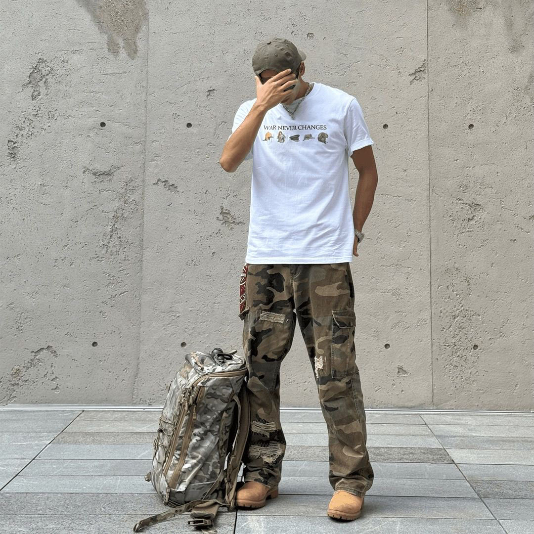 เสื้อยืดแขนสั้นลายรุ่นอีโวลูชั - Streetwear Brand Trends บทวิจารณ์และราคา