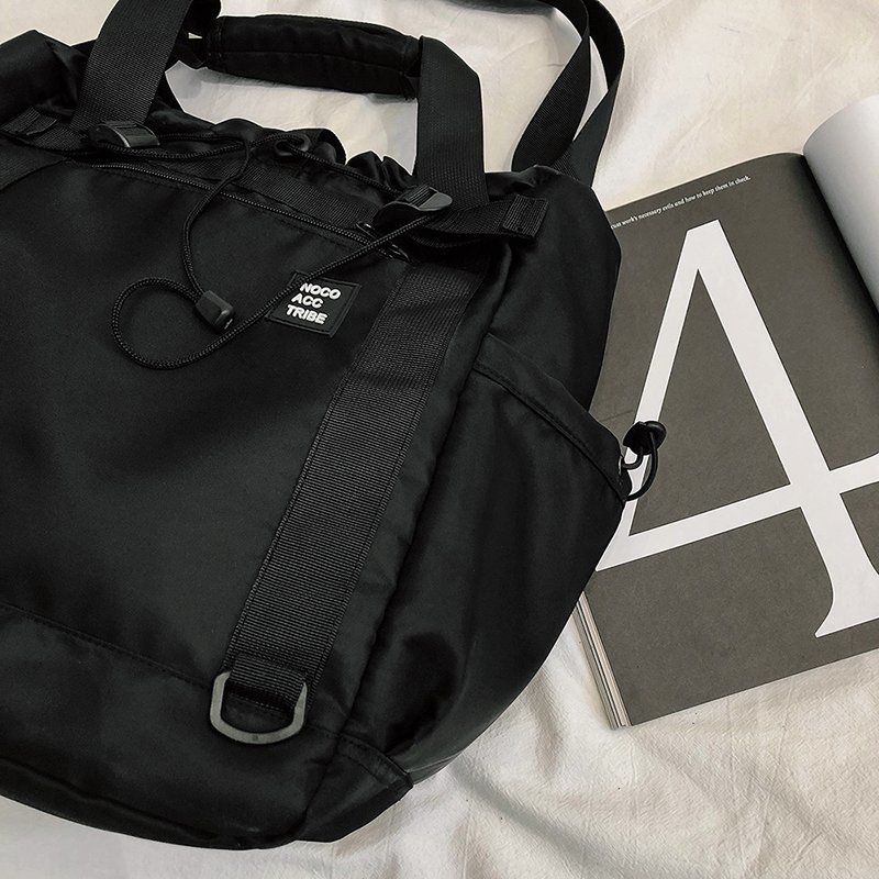ผู้ชาย Messenger ถุงไนลอนกันน้ - Streetwear Brand Famous บทวิจารณ์และราคา