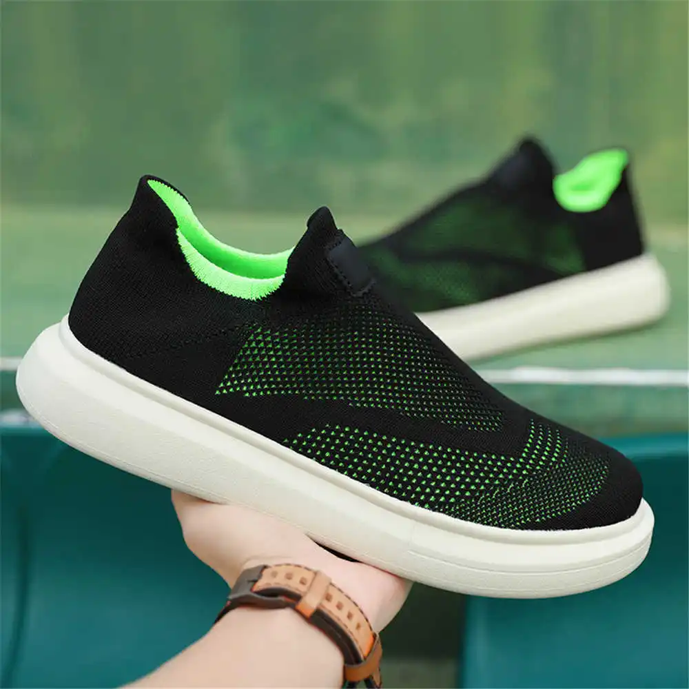 ถุงน่องแพลตฟอร์มรองเท้าสีน้ำตา - Streetwear Brand Famous บทวิจารณ์และราคา